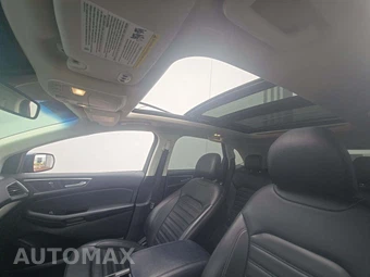 2019 Ford Edge SEL - miniatura 8