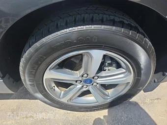 2019 Ford Edge SEL – miniatura 9