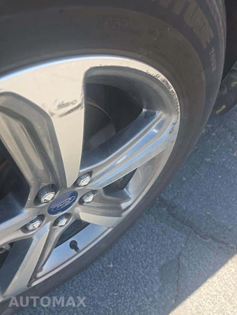 2019 Ford Edge SEL – miniatura 19