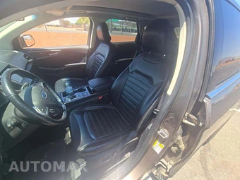 2019 Ford Edge SEL – miniatura 3