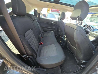 2019 Ford Edge SEL - miniatura 16