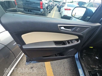 2019 Ford Edge SEL - miniatura 9