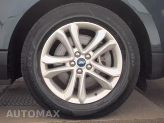 2019 Ford Edge SEL - miniatura 10