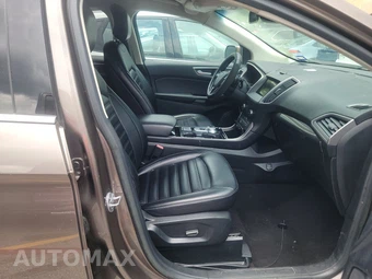 2019 Ford Edge SEL – miniatura 8