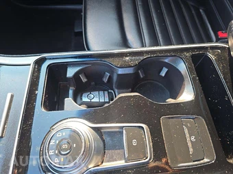 2019 Ford Edge SEL – miniatura 8