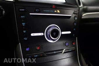 2019 Ford Edge ST - miniatura 25