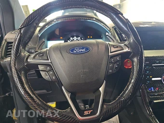 2019 Ford Edge ST - miniatura 10