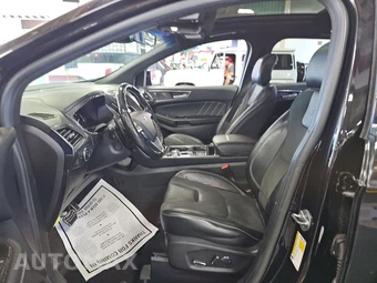 2019 Ford Edge ST - miniatura 7