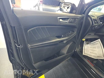 2019 Ford Edge ST - miniatura 9