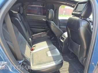 2019 Ford Edge ST - miniatura 16