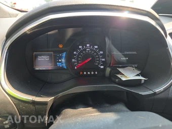 2019 Ford Edge ST - miniatura 12