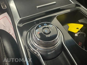 2019 Ford Edge ST - miniatura 23
