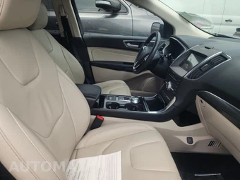 2019 Ford Edge Titanium – miniatura 8
