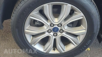 2019 Ford Edge Titanium - miniatura 13