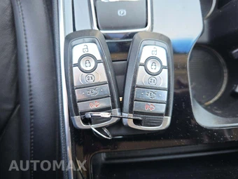 2019 Ford Edge Titanium - miniatura 8