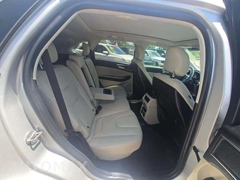 2019 Ford Edge Titanium - miniatura 16