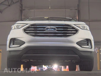 2019 Ford Edge Titanium - miniatura 3