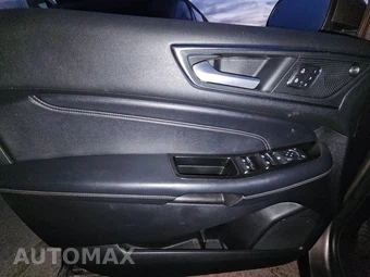 2019 Ford Edge Titanium – miniatura 9
