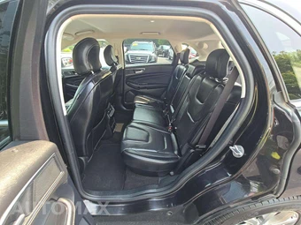 2019 Ford Edge Titanium - miniatura 10