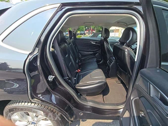 2019 Ford Edge Titanium - miniatura 13