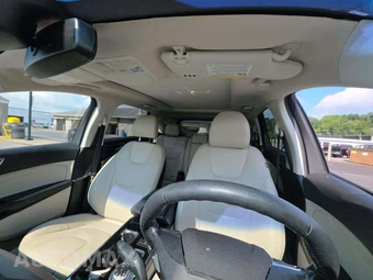 2019 Ford Edge Titanium - miniatura 8