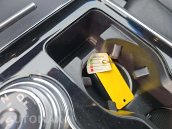 2019 Ford Edge Titanium - miniatura 8