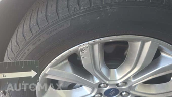 2019 Ford Edge Titanium - miniatura 25