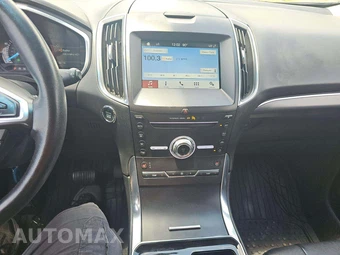 2019 Ford Edge Titanium – miniatura 7