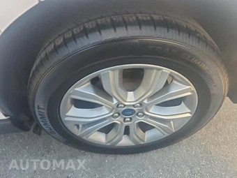 2019 Ford Edge Titanium - miniatura 11