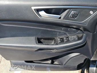 2019 Ford Edge Titanium – miniatura 9