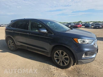 2019 Ford Edge Titanium - miniatura 3