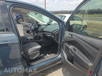 2019 Ford Escape S – miniatura 18