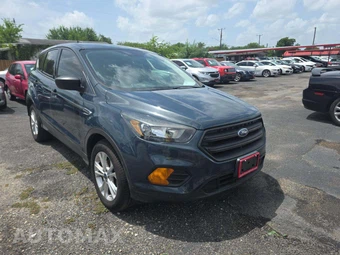 2019 Ford Escape S – miniatura 4