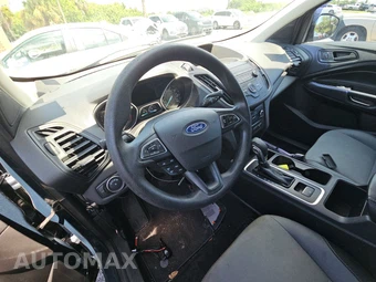 2019 Ford Escape S - miniatura 10