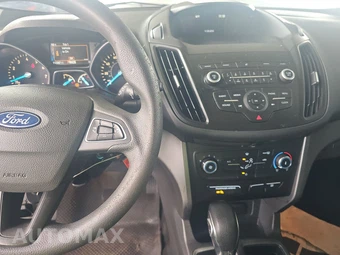 2019 Ford Escape S – miniatura 11