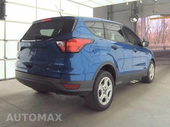 2019 Ford Escape S – miniatura 4