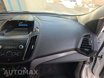 2019 Ford Escape S – miniatura 18