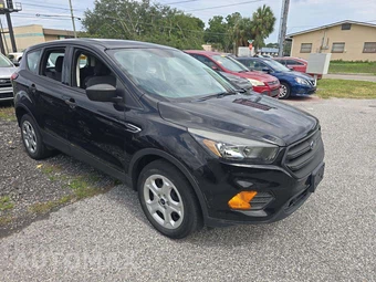 2019 Ford Escape S – miniatura 4