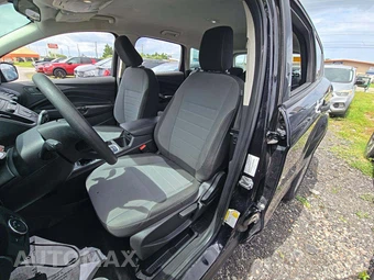 2019 Ford Escape S – miniatura 6