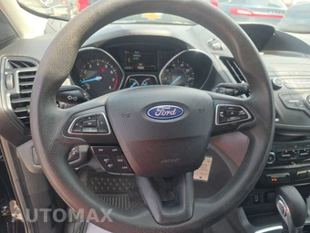 2019 Ford Escape S – miniatura 10