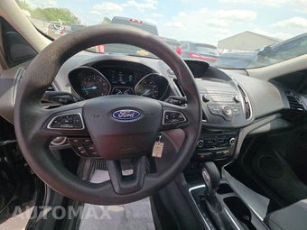 2019 Ford Escape S – miniatura 11