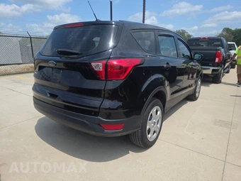 2019 Ford Escape S – miniatura 4