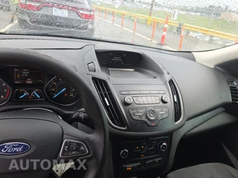 2019 Ford Escape S - miniatura 11