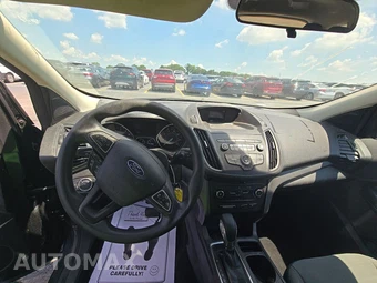 2019 Ford Escape S – miniatura 11