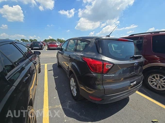 2019 Ford Escape S – miniatura 6