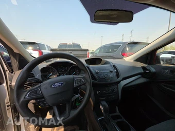 2019 Ford Escape S – miniatura 11
