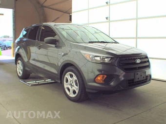 2019 Ford Escape S - miniatura 3