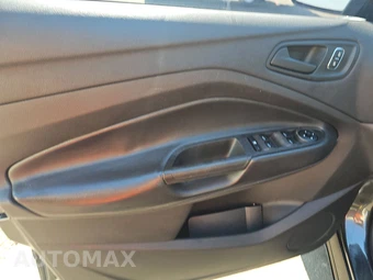 2019 Ford Escape S - miniatura 9