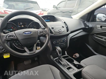 2019 Ford Escape S – miniatura 11