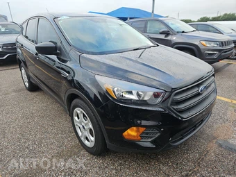 2019 Ford Escape S – miniatura 3